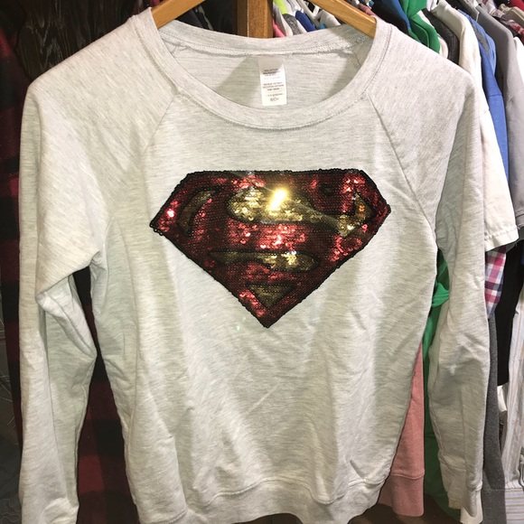 Tops - Picture 4 of 7